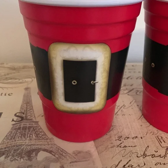 Santa Belt Red Cups (Red) đź’– - Picture 3 of 7